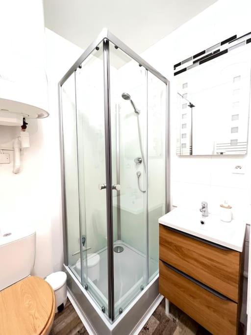 New York - Appartement A แร็งส์ ภายนอก รูปภาพ