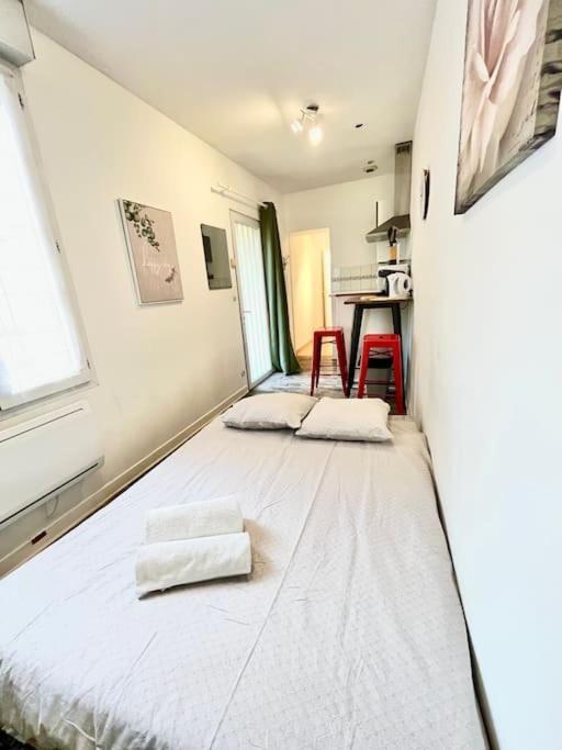 New York - Appartement A แร็งส์ ภายนอก รูปภาพ